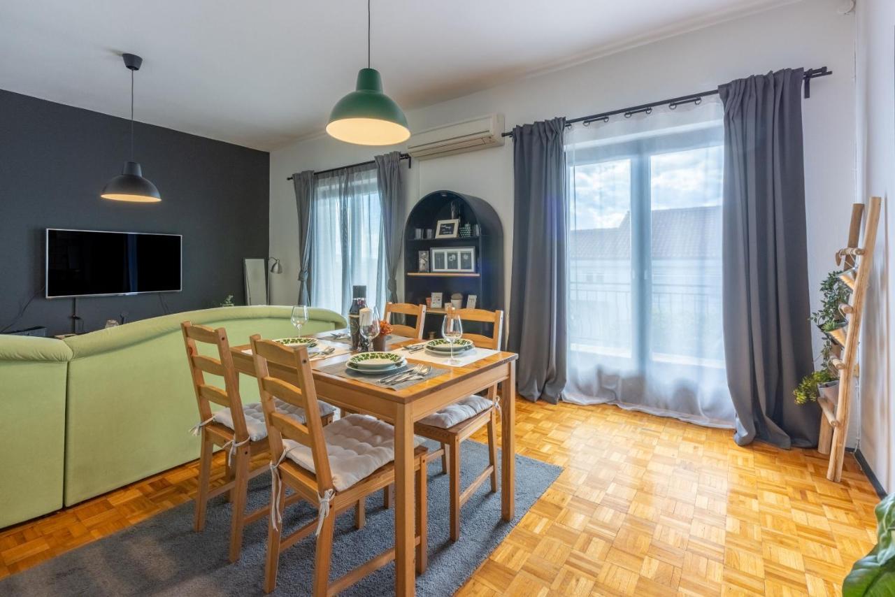 Apartment Suzy Dramalj Buitenkant foto