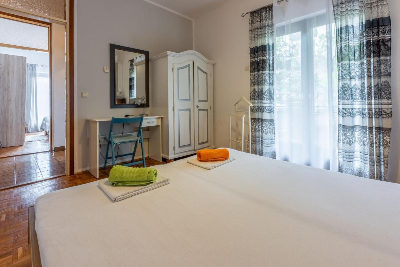 Apartment Suzy Dramalj Buitenkant foto